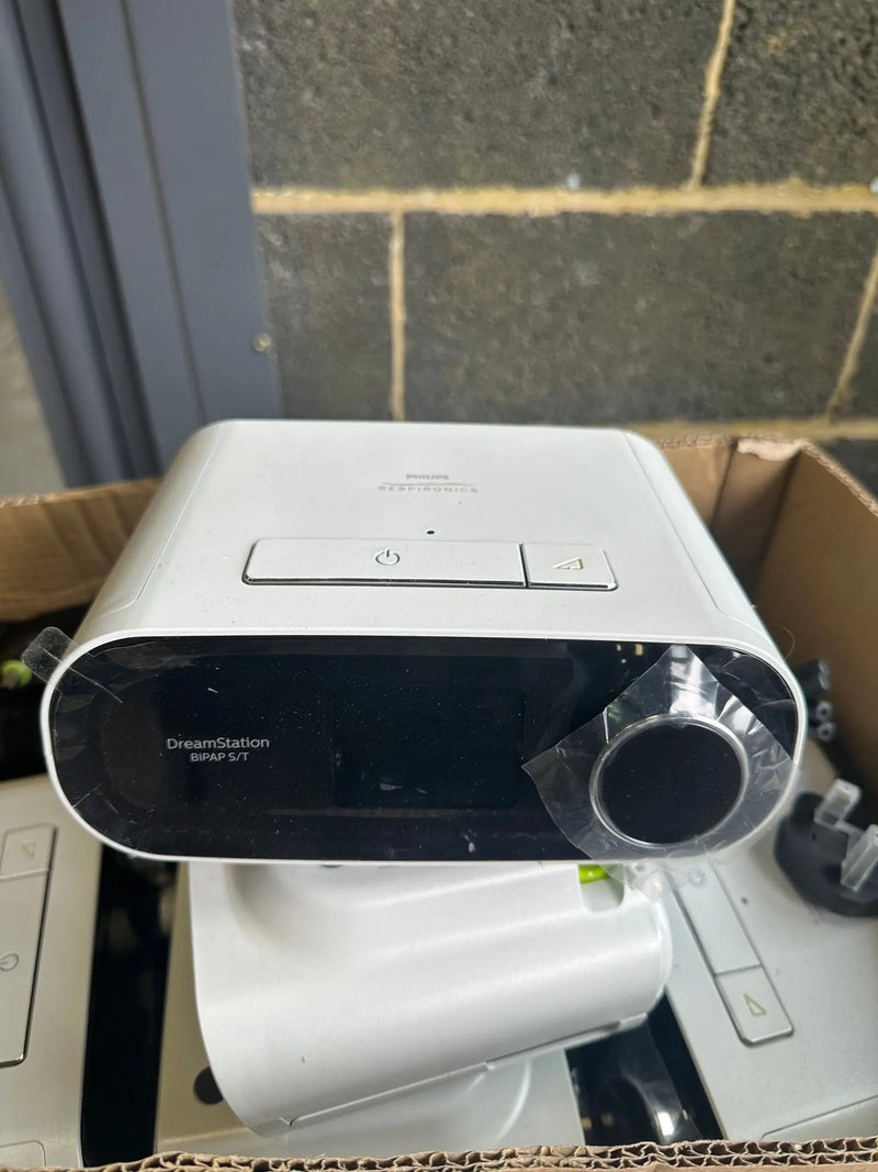 Philips Respironics Dreamstation BiPAP ST30 GB Auto CPAP Machine (2022) - SelfiMed UK