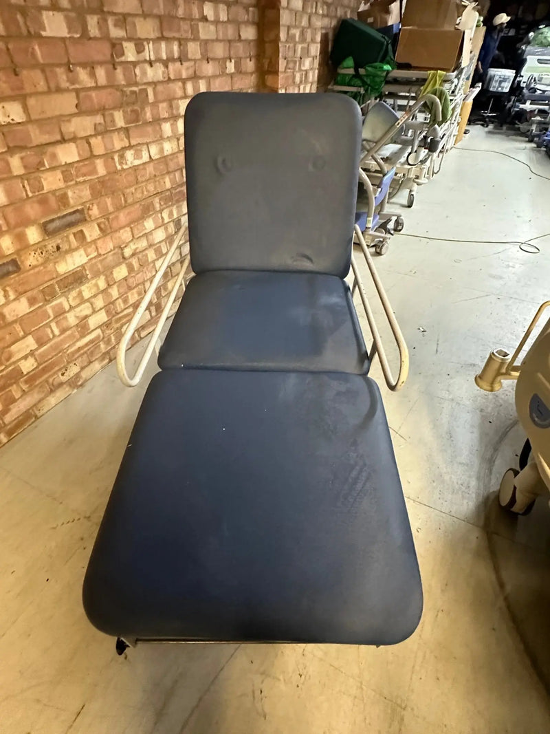 Plinth Co Hydraulic 3 Way Patient Examination Couch with Side Rails - SelfiMed UK