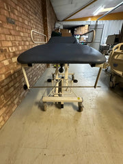 Plinth Co Hydraulic 3 Way Patient Examination Couch with Side Rails - SelfiMed UK