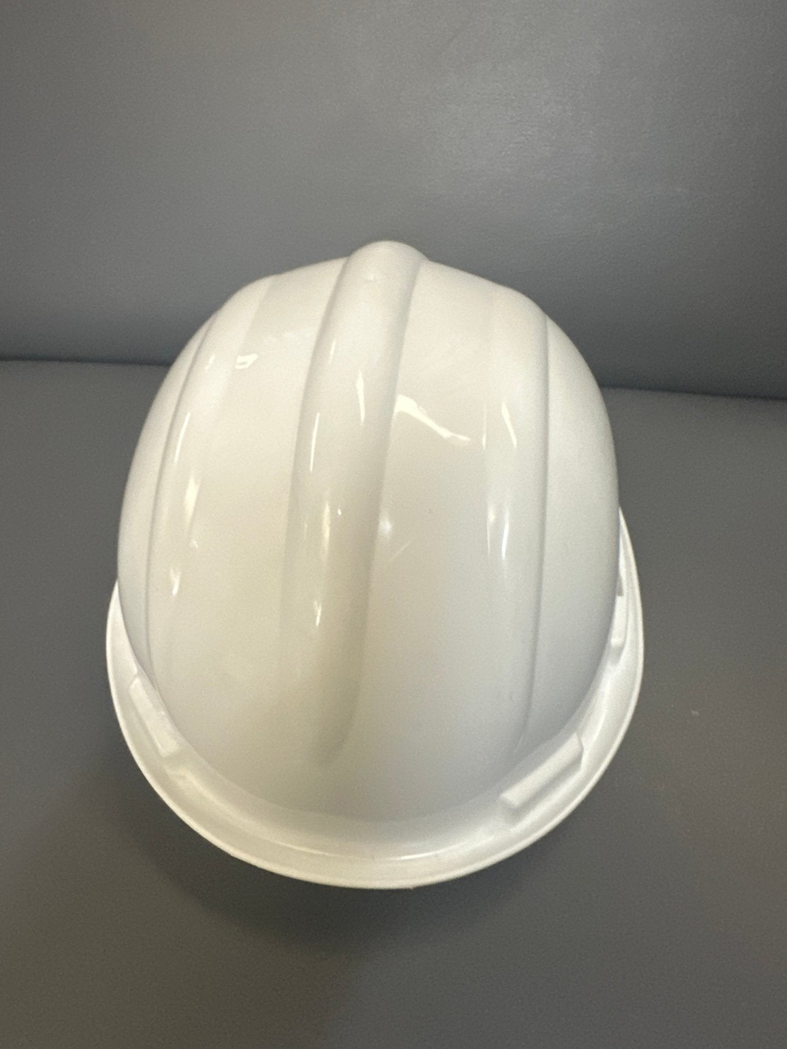 Portwest PW50 Safety Helmet - Non Vented Slip Ratchet Standard Peak - SelfiMed UK