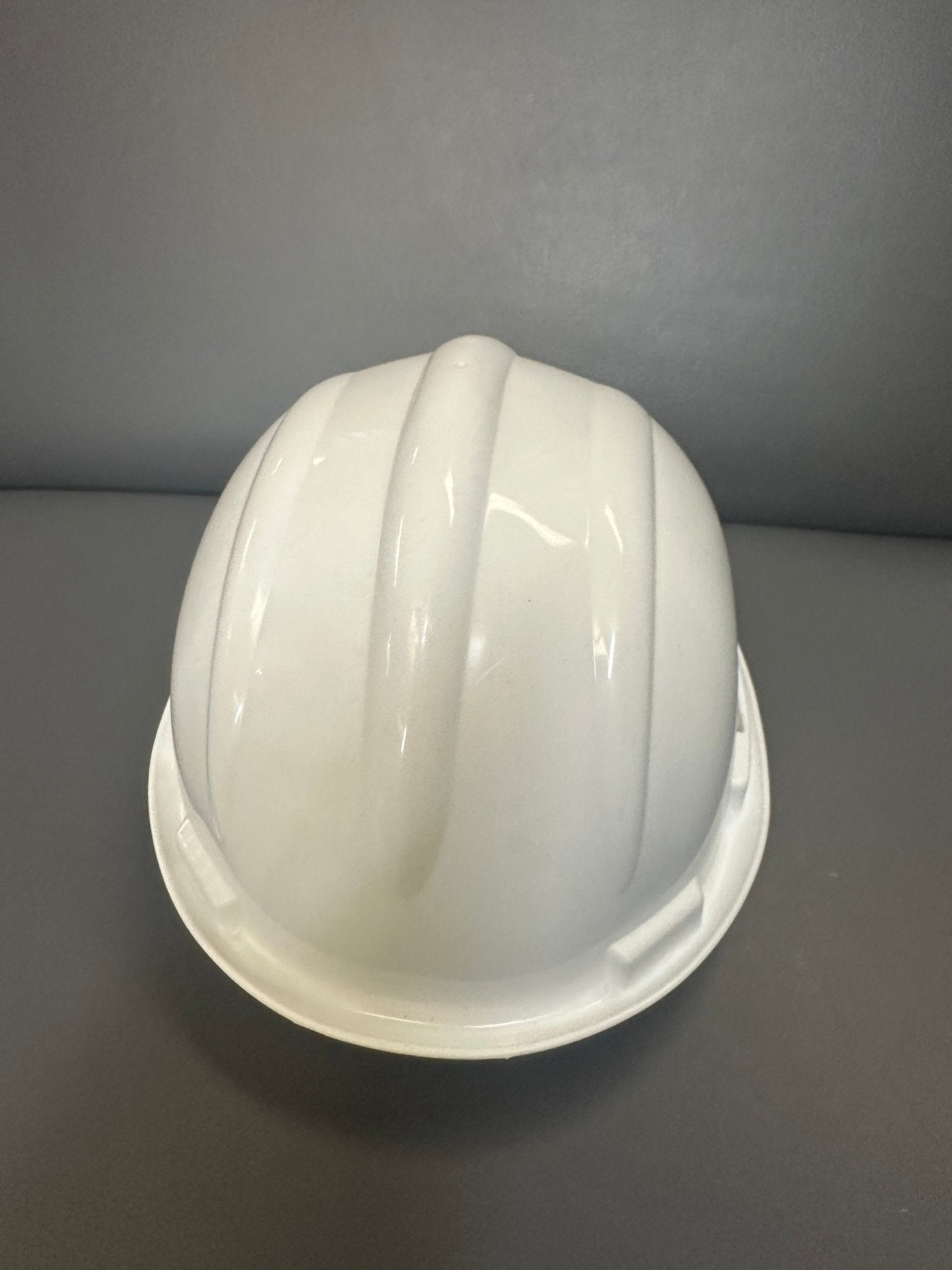 Portwest PW50 Safety Helmet - Non Vented Slip Ratchet Standard Peak - SelfiMed UK