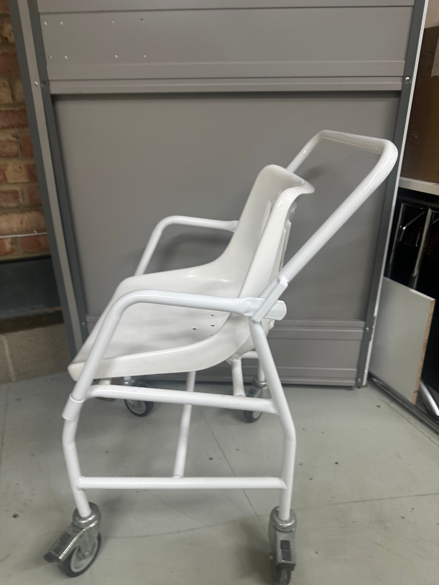 Roma Medical Wheeled Mobile Shower Chair - SelfiMed UK