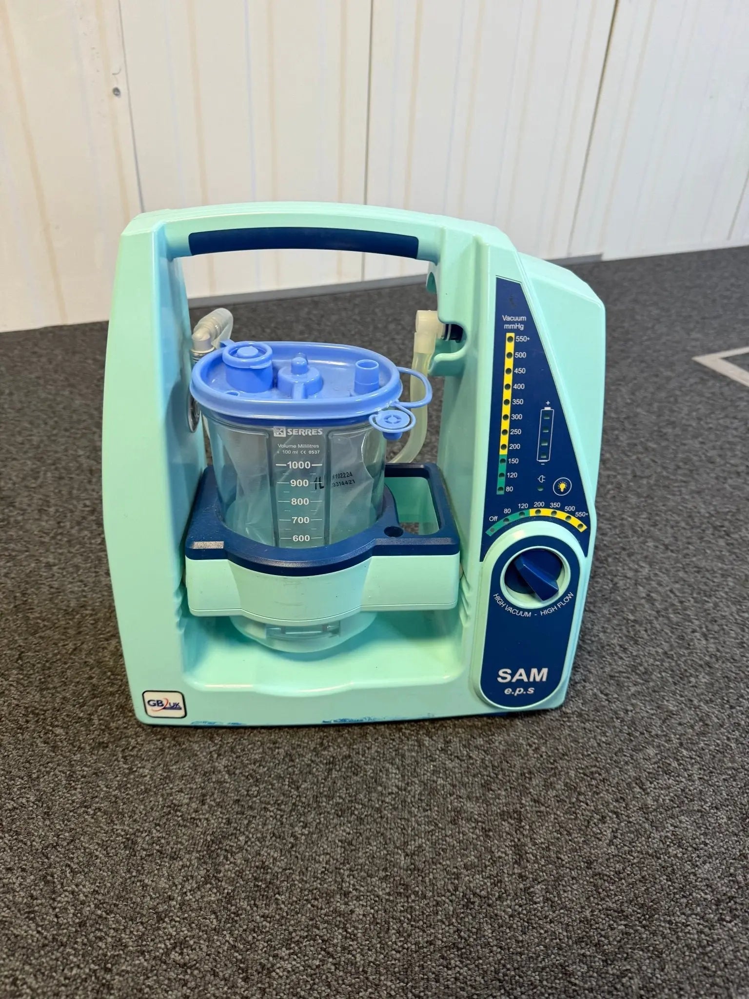 Portable Medical Equipment: SAM e.p.s. Suction Pump — SelfiMed UK