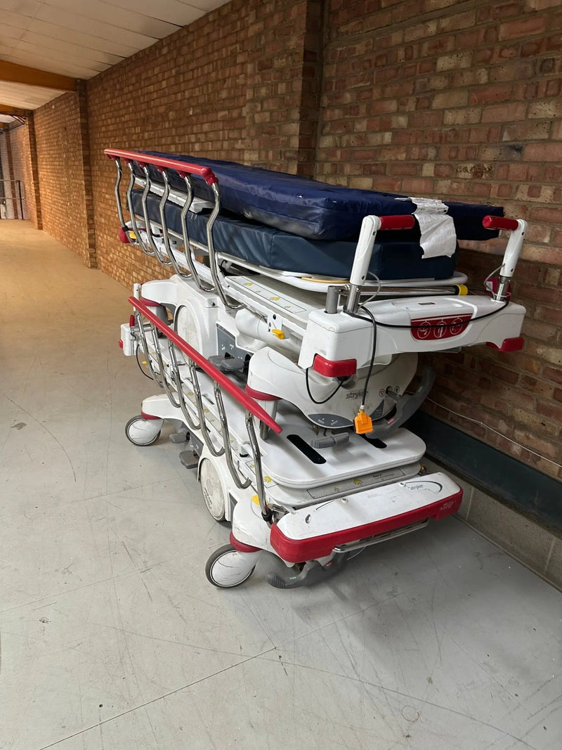 Stryker Zoom 1125 Stretcher Trolley - SelfiMed UK