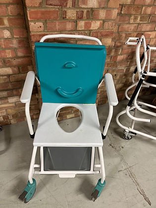 Vernacare Commode Chair - SelfiMed UK