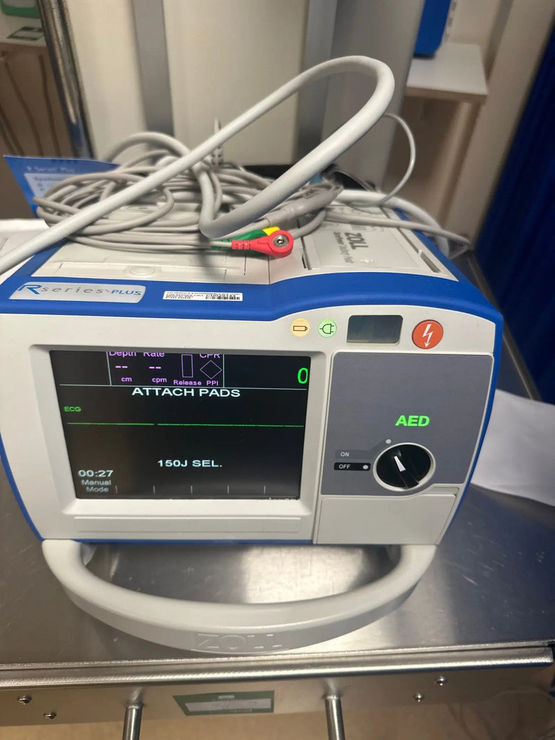 Zoll R - Series Plus Defibrillator with Pacing Function with No Battery - SelfiMed UK
