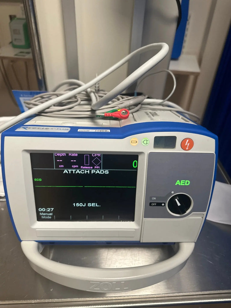 Zoll R - Series Plus Defibrillator with Pacing Function with No Battery - SelfiMed UK