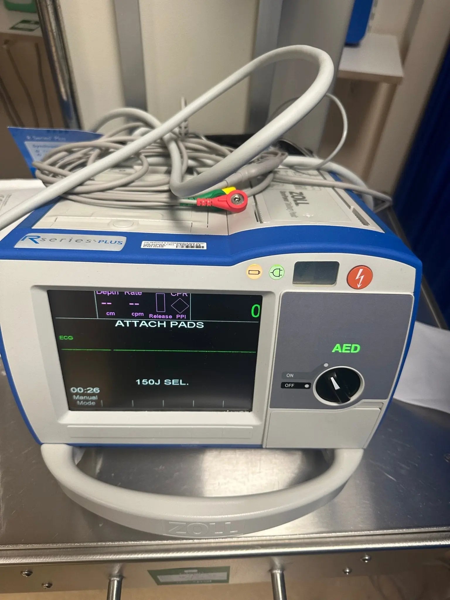 Zoll R Cpr Timer Zoll Defibrillator | R-Series Plus Pacing Monitor | SelfiMed UK